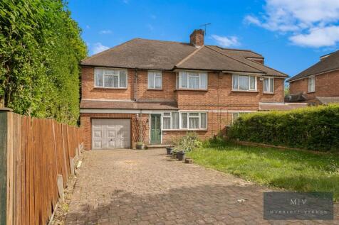 Rawlins Close 1 MV-21.jpg