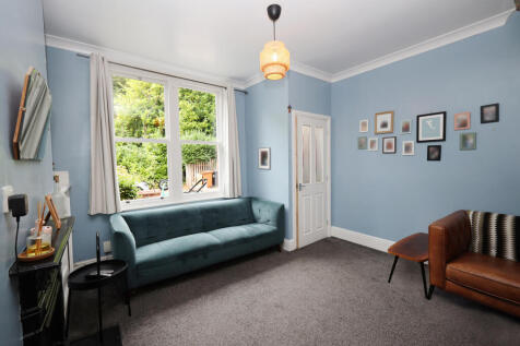 living room.JPG
