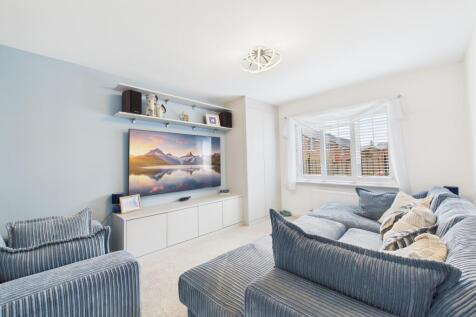 CAM04201G0-PR0108-STILL002