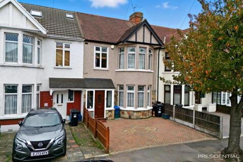 Ilford, IG2 - property photo