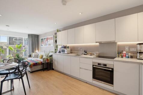 SquireHous,Flat24-1.jpg
