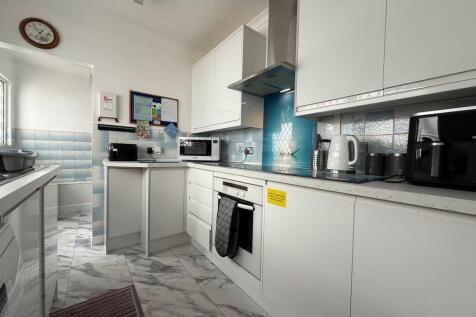 Kitchen I