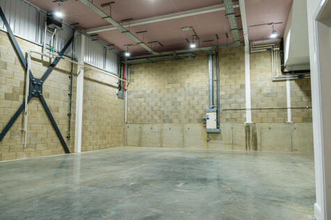 Light Industrial to rent Image 6