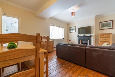 53 Purley Road - bedroom