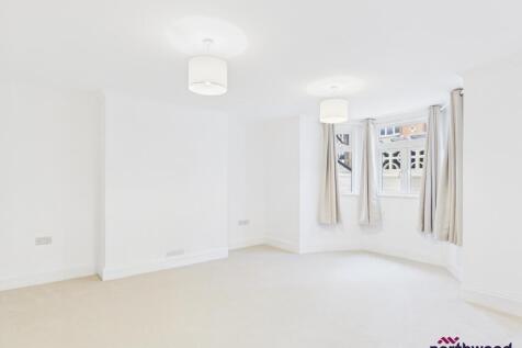 Ceylon Place, Eastbourne, BN21 photo 2
