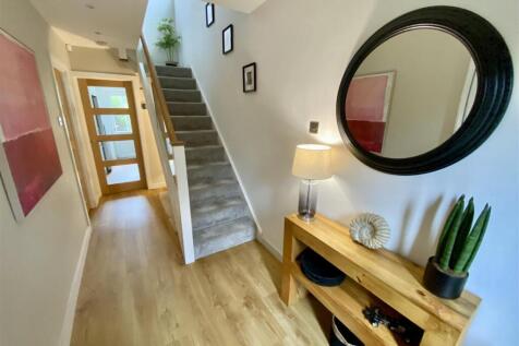 Bramleys Estate Agents - Fernhurst Road - Mirfield