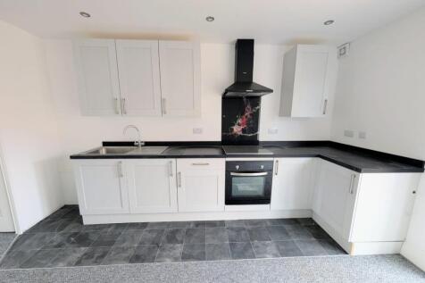 Pickersleigh Avenue, Malvern, Worcestershire, WR14 2LJ photo 3
