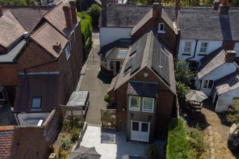 2 pingle lane drone still 2