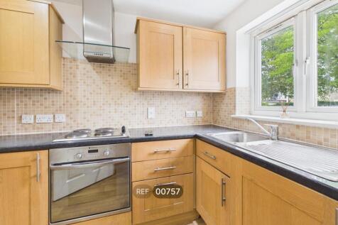 Kitchen/Living area