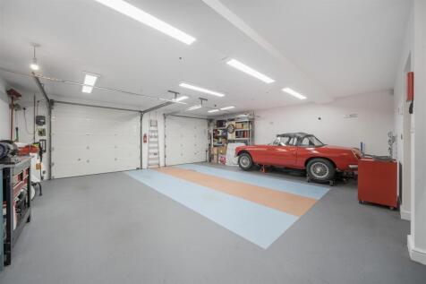 Double Garage