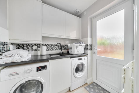 1341506-4-68b18b7...