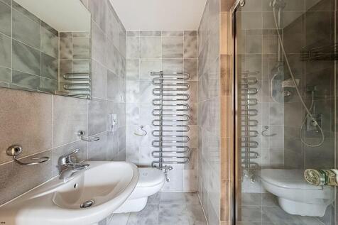 En-Suite Shower Room