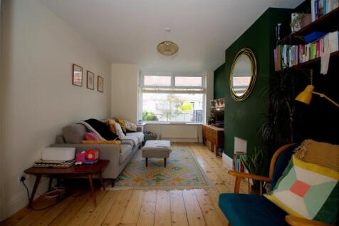 Sitting Room.JPG