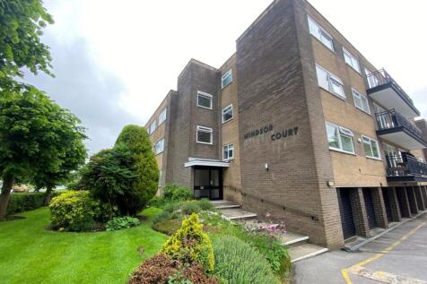 2-bed flat on Windsor Court, Leeds, West Yorkshire, LS17, £995/mo