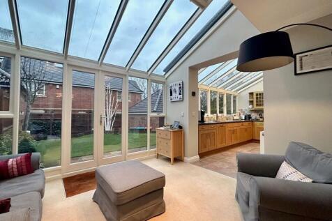 Darwin Close, Medbourne photo 3