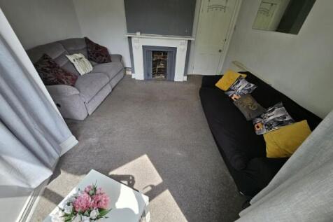 Beechwood Grove, Burley, LEEDS, LS4 2LT photo 4