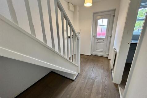 Kinross Way, Hinckley photo 4