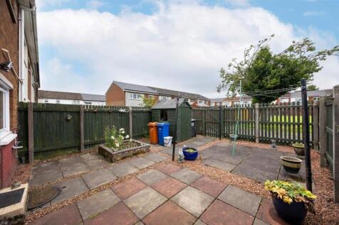 02-23_CLARINDA_COURT_KIRKINTILLOCH_002.jpg
