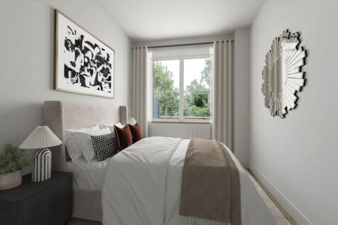 London, NW10 - property photo