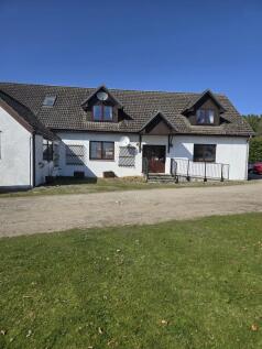 Former Restaurant &amp; Upper Flat