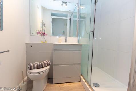 8 Clover Ct  (10 of 13).jpg