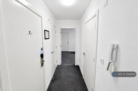 Entrance/Landing