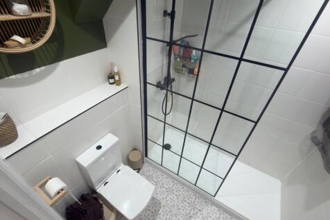Albion Place photo 3