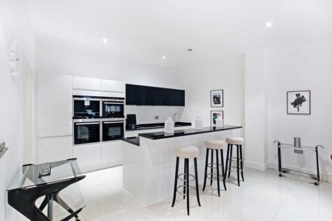 Kitchen shot (Main)