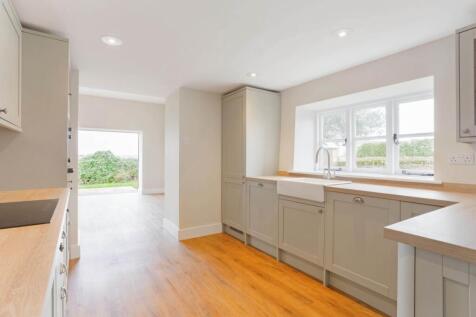 Little Purston Fa...