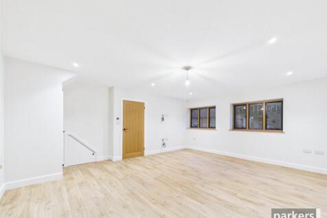 Blagrove Lane, Wokingham, Berkshire, RG41 photo 4