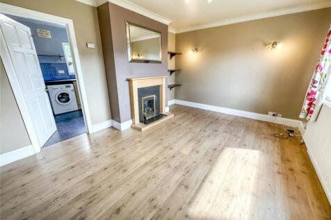 Living/Dining Room 1