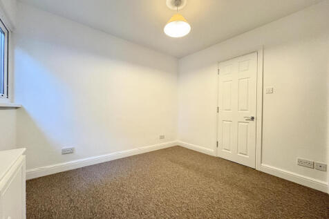 Ground Floor Bedroom Mayberry