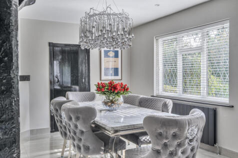 1350960-30-68dd57...