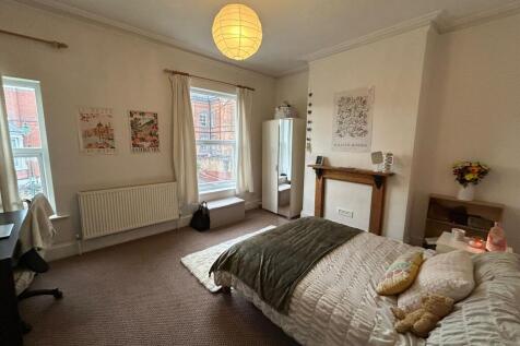 £140 pppw, Portland Road, NG7 4GP photo 5
