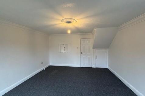 Arbour Lane, Chelmsford, Essex photo 3