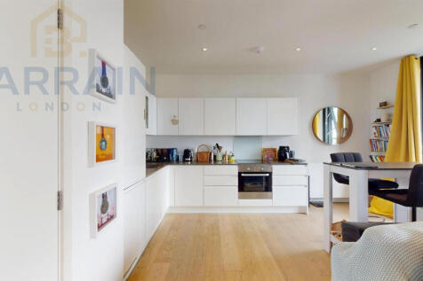 Wardian, Canary Wharf For Sale, E14, By Barrain Lo