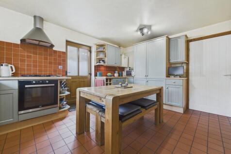 CAM04273G0-PR0175...