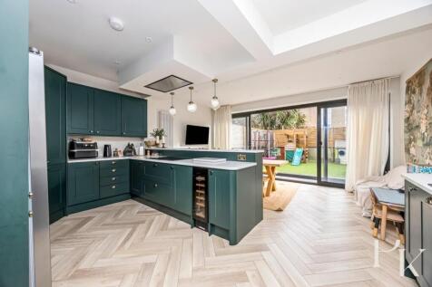 Tennis Road, 1-015(1).jpg