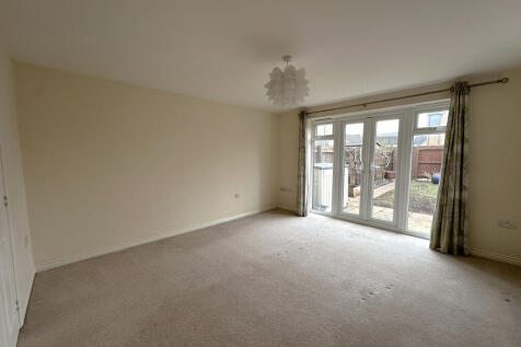 Dobede Way, Soham, Ely, Cambridgeshire photo 4