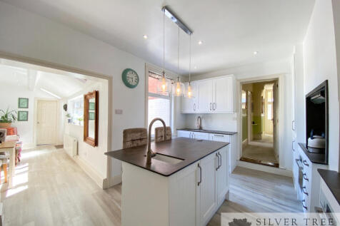 kitchen.jpeg