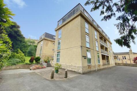 Glencairn Court
