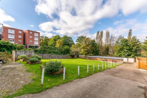 12 Tina Court, SW2 2JL-11.jpg