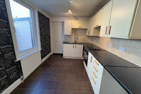 kitchen2.jpg