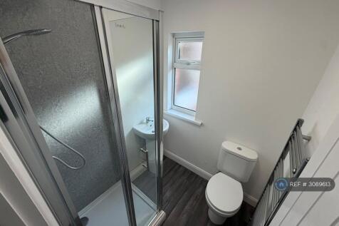 Derrington Avenue, Crewe, CW2 photo 4