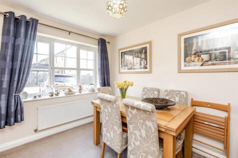 11CawfieldsClose-HadrianVillage-Wallsend-NE280BJ-1