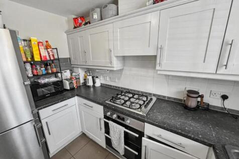 Eaton Drive, Rugeley photo 4