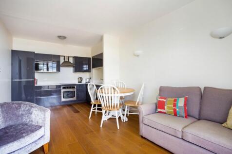 Reception/Kitchen