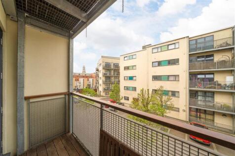 Property Image 8