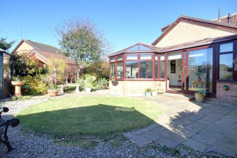 Conifer Close (2).jpg