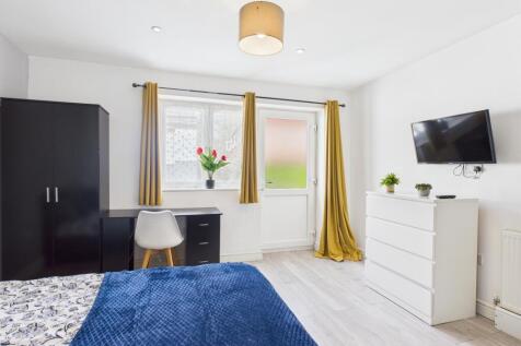 Bedroom - Studio